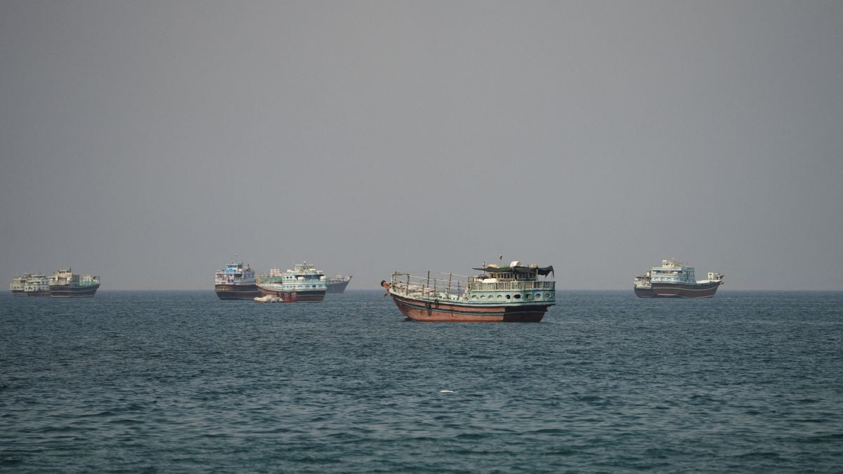 Iran's Guard threatens to hit new targets if US attacks