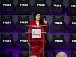 Fatima Ahmad à la remise du 21e prix Samir Kassir, le 21 septembre au palais Sursock. Photo Matthieu Karam/L’Orient-Le Jour