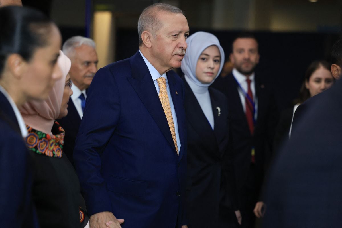 Erdogan says world must immediately start reconstruction of Gaza