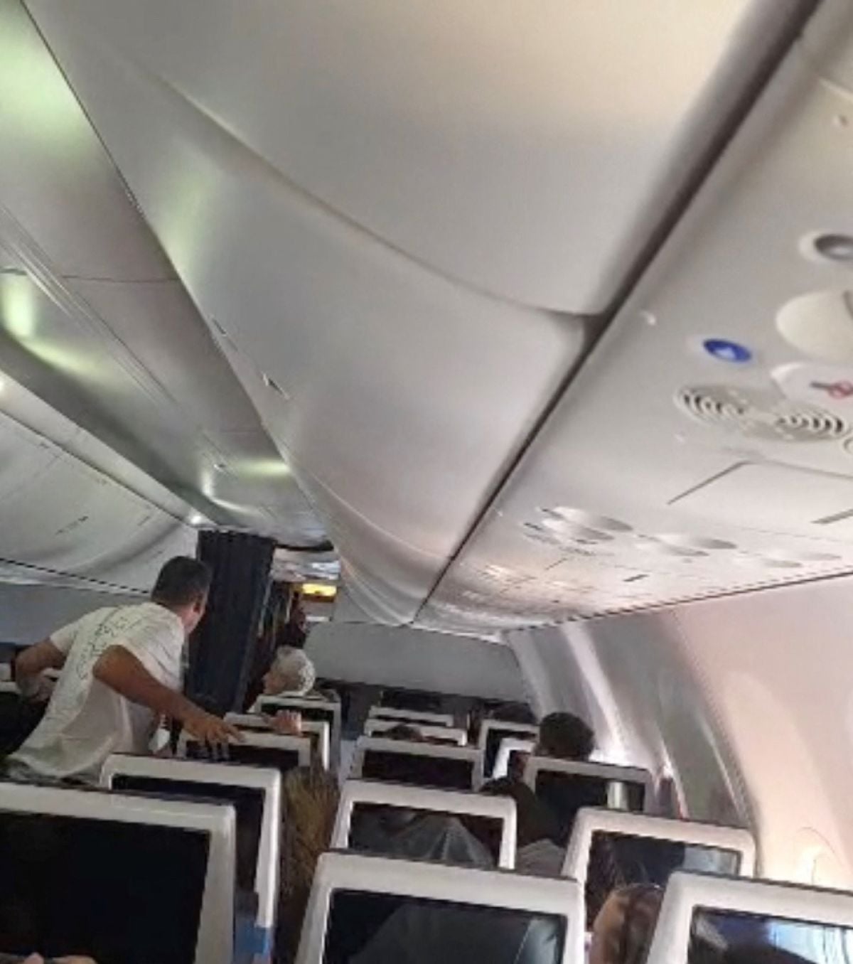 Israël avait reçu la liste de l’équipage du vol de FlyDubai mais n’avait pas repéré le copilote omanais, selon le Haaretz