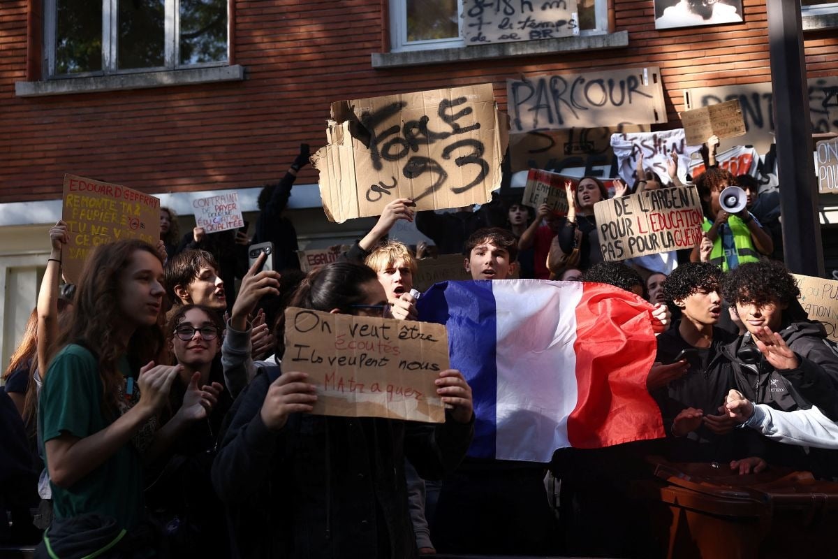 Des centaines de lycées toujours perturbés, avant un « acte III » mardi