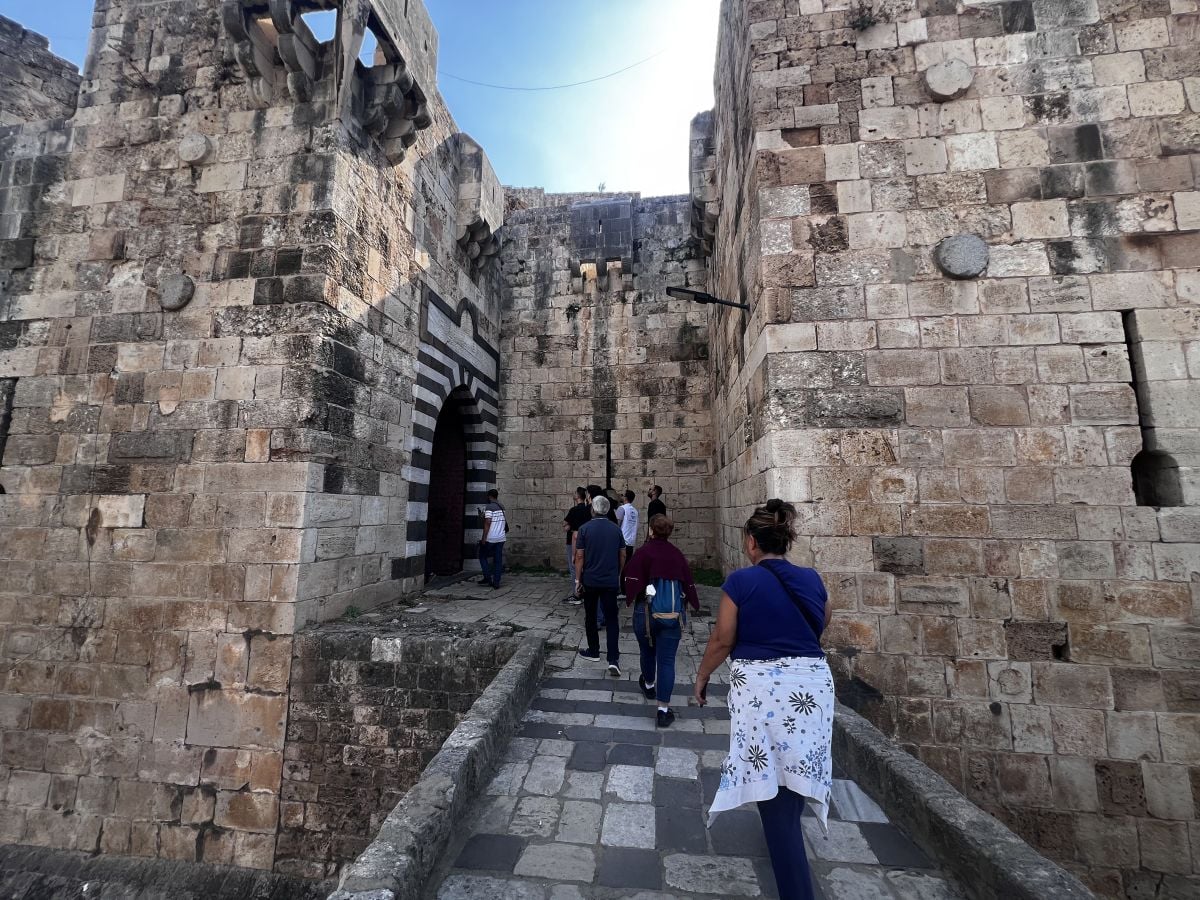 Discovering Tripoli, one step at a time