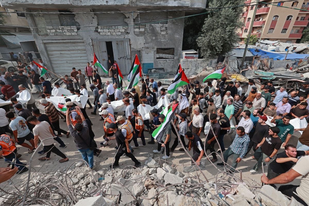 5 killed in Israeli airstrike in Gaza