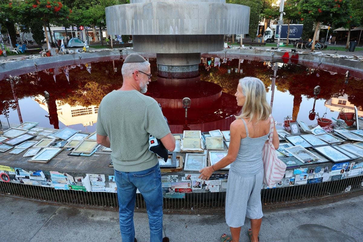 Oct. 7 commemorations marked by political tensions ahead of Israeli elections