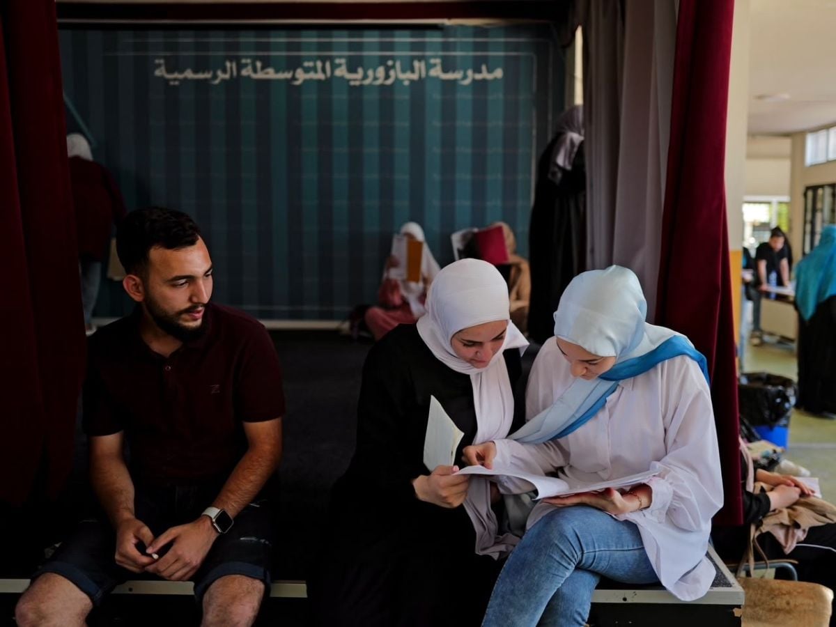 Around 30 public schools in Lebanon close due to lack of students