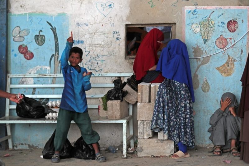 Over 2,200 foreign relatives of IS fighters still in Syrian Kurdish-run camp
