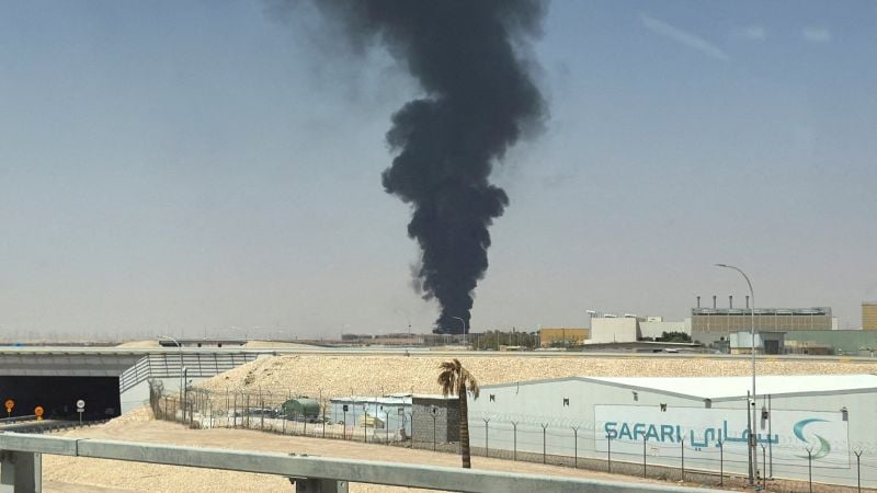 People being evacuated from Riyadh airport