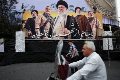 Le point à 14h : la Finul et le Hezbollah au cœur des débats ; un missile balistique intercepté à Riyad ; le pape opéré d'un nodule cancéreux