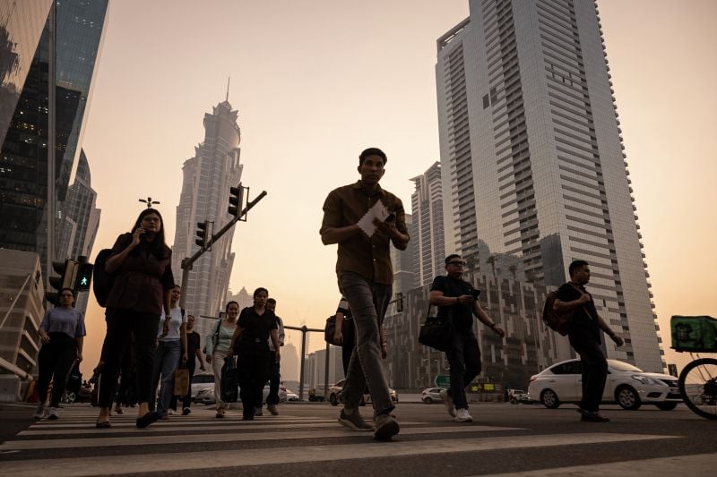 Regional war hits Lebanese employees in the Gulf, from contracts to recruitment