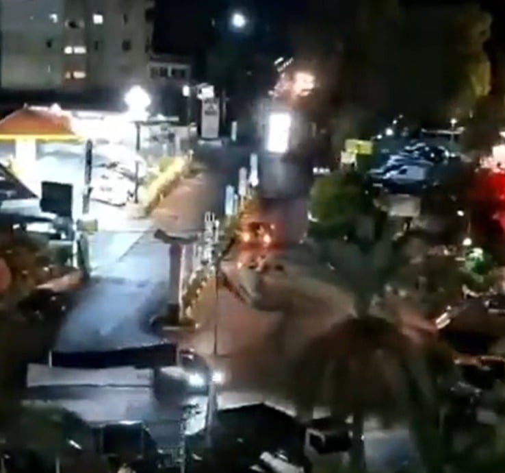 Army cordons off Arab neighborhood in Saadiyat after dispute leaves two wounded