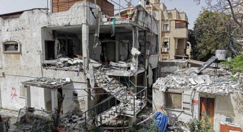Iranian missile debris reported in central Israel