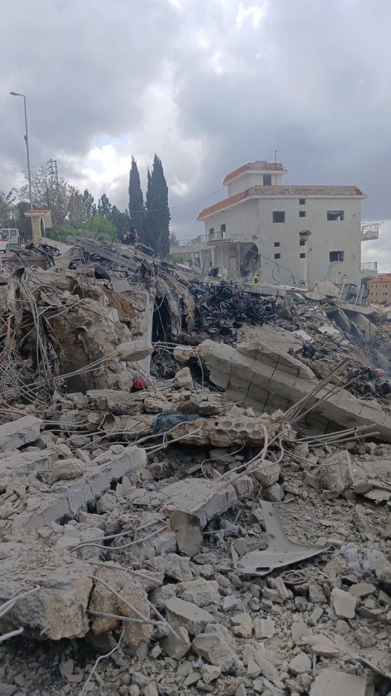 Two houses destroyed in Israeli strikes on Tibnin