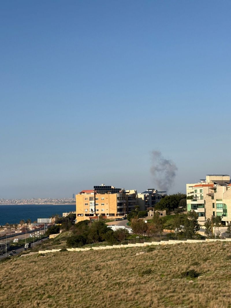 ⚡ Israel strikes southern suburbs of Beirut