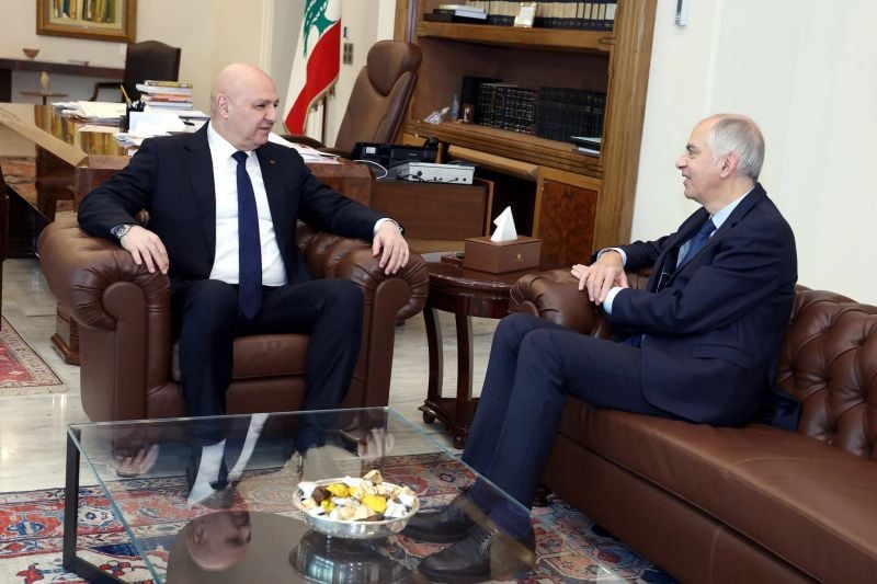 Meeting between Aoun and Magro on conference supporting Lebanese Army
