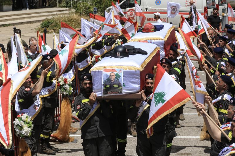 Funeral of two paramedics killed by Israel underway in Saida
