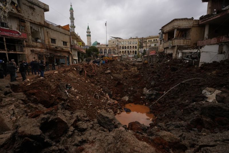 Des images de l’ampleur des dégâts après le raid israélien sur Nabi Chit, dans la Békaa