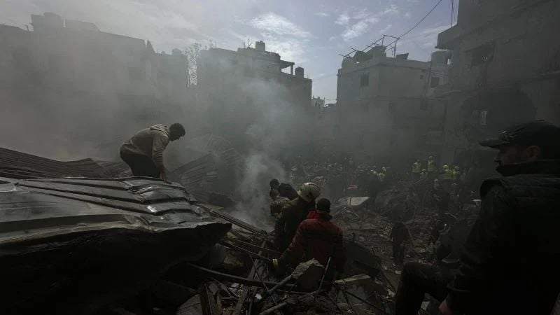 The first images of the Israeli strike on Jnah