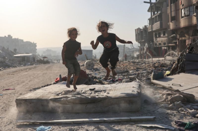 UNRWA has 6,000 trucks waiting to enter Gaza