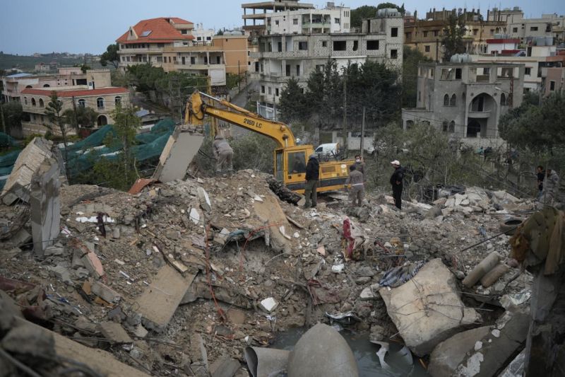 Le bilan de la frappe israélienne contre Kfarhata grimpe à sept morts, selon le ministère de la Santé 