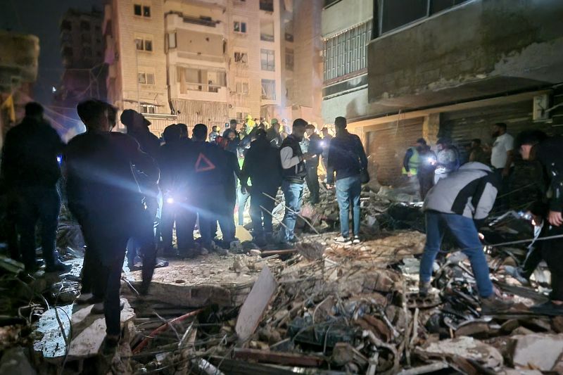 En photo : le site de la frappe israélienne sur la banlieue sud de Beyrouth