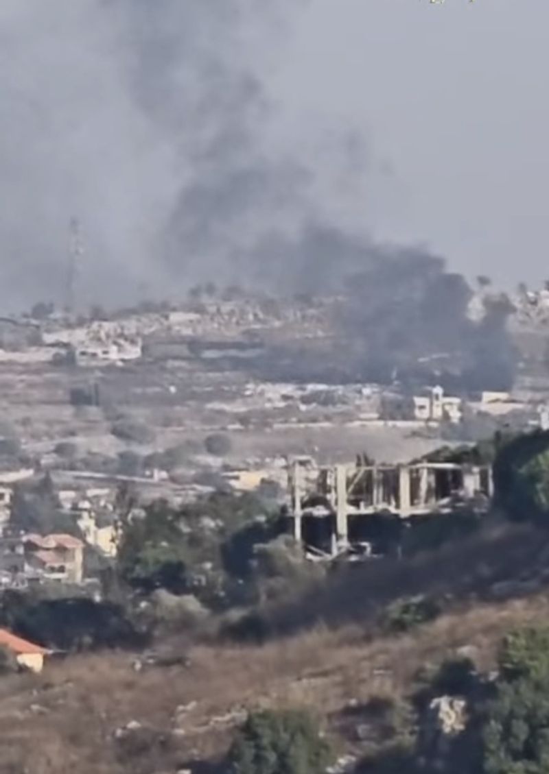 Israel sets fire to homes in Arnoun 