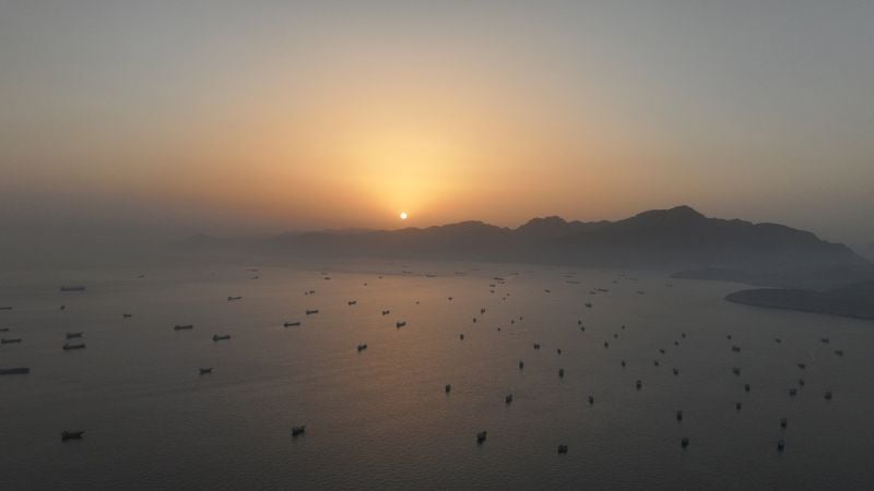 Strait of Hormuz: Tehran says 28 ships passed through