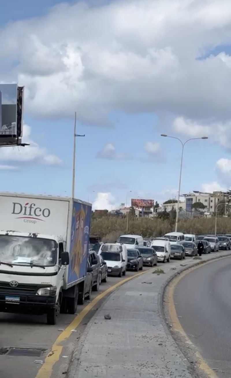 Heavy traffic in Saida caused by Lebanese Army measures at Nahr al-Awwali checkpoint